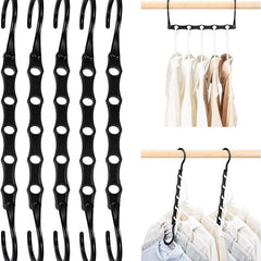 Sturdy Plastic Hangers for Organizing and Storing Clothes