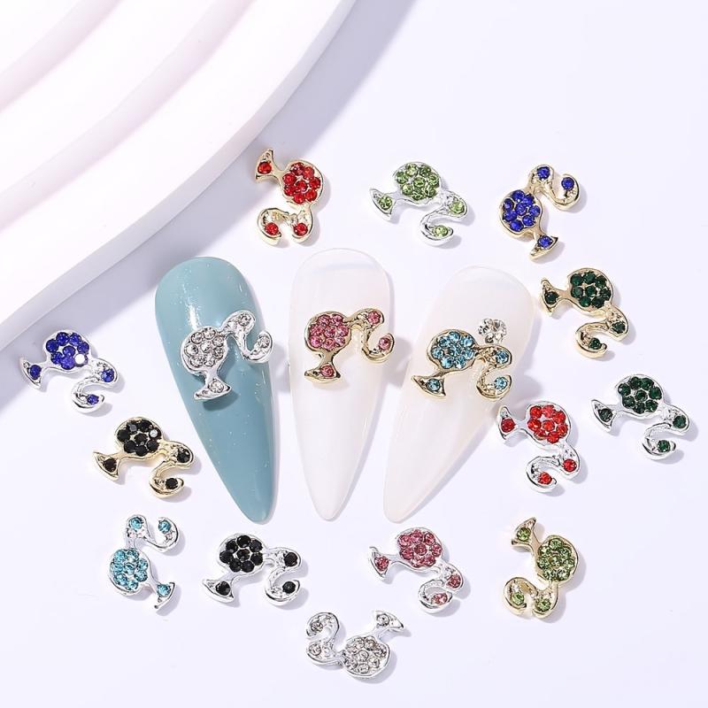 10pcs Girls Head Nail Charms With Rhinestones 3D Nail Art Accessories