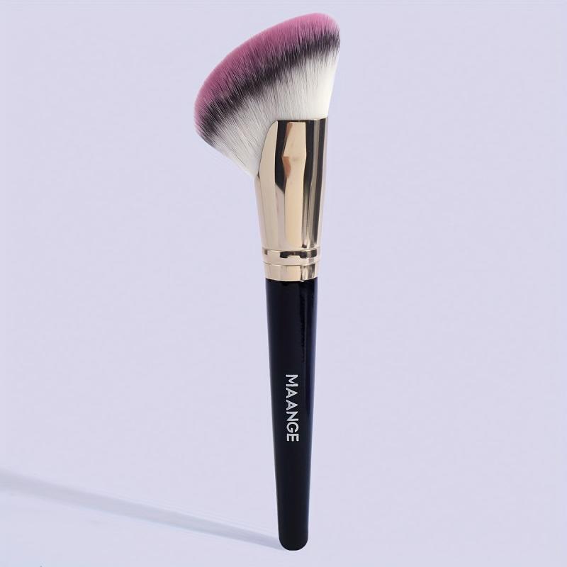 Angled Kabuki Makeup Brush for Face Contouring and Highlighting