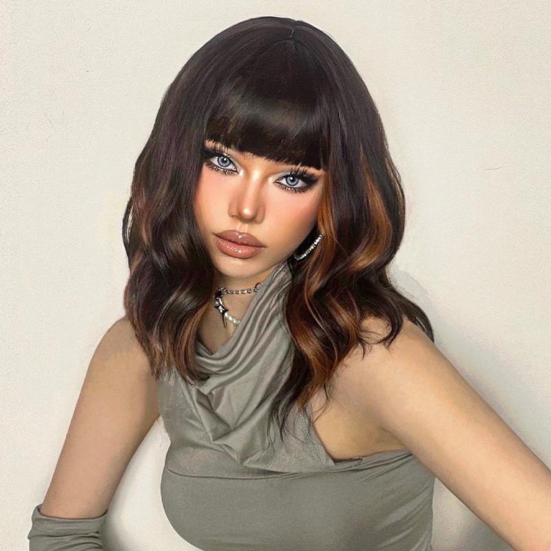 Short Brown Wavy Bob Wig with Bangs