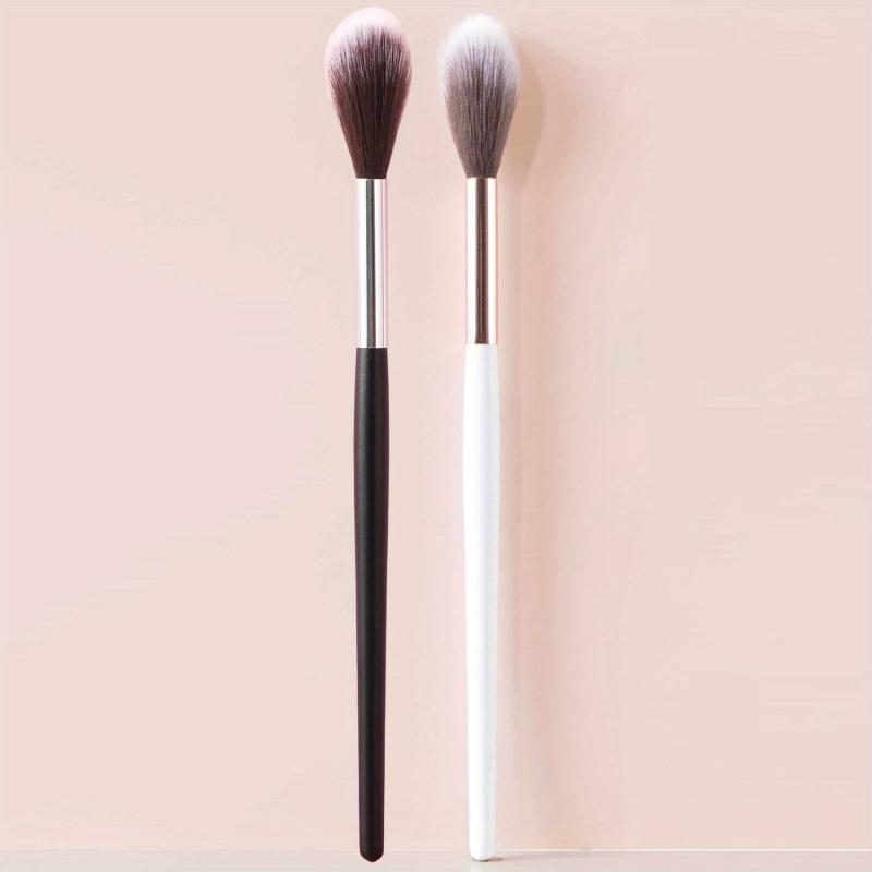 Tapered Face Makeup Brush for Powders and Creams