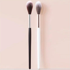 Tapered Face Makeup Brush for Powders and Creams