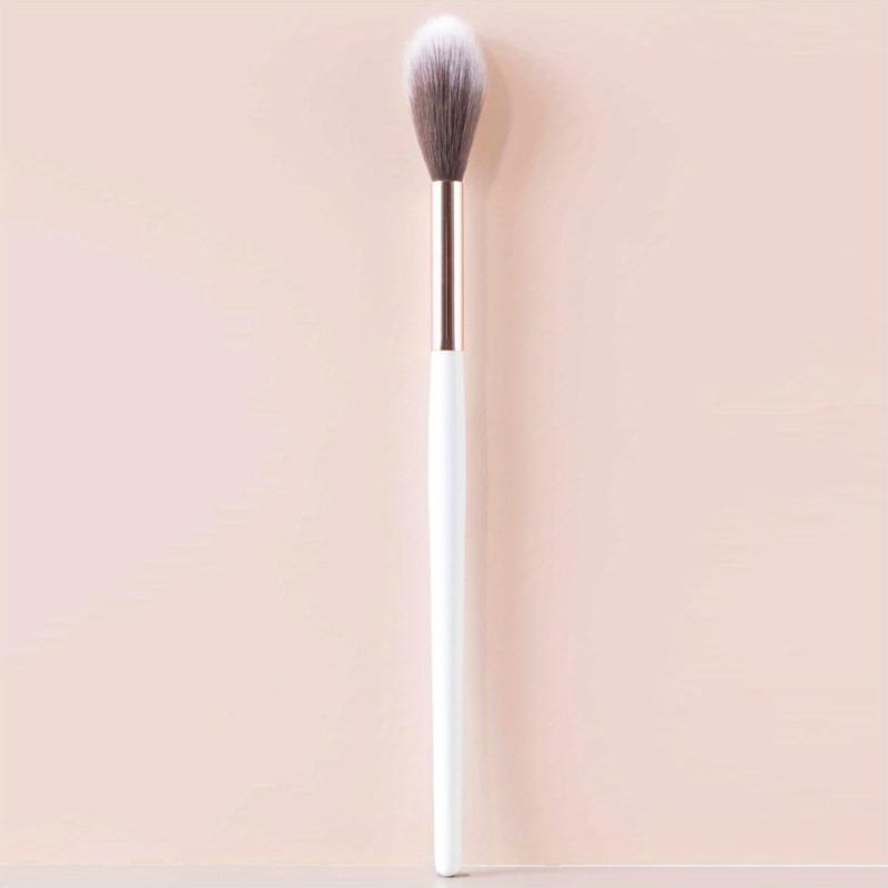 Tapered Face Makeup Brush for Powders and Creams