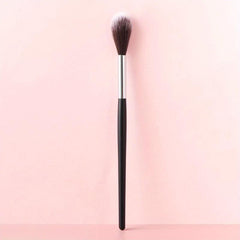 Tapered Face Makeup Brush for Powders and Creams