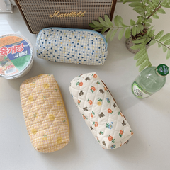 Stylish Floral Makeup Pouch - Travel Cosmetic Organizer for Women