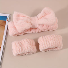 Soft Skin Care Headband and Wristband Set for Makeup and Beauty Routine