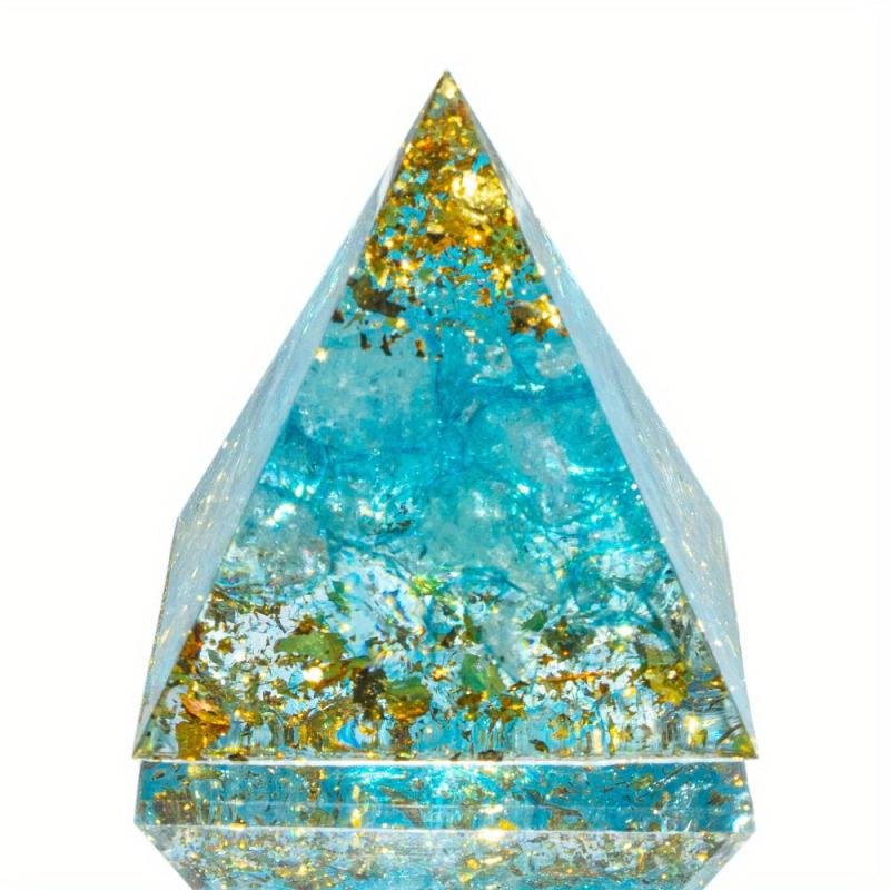 Crystal Orgonite Pyramid Amethyst & Peridot Reiki Chakra Generator
