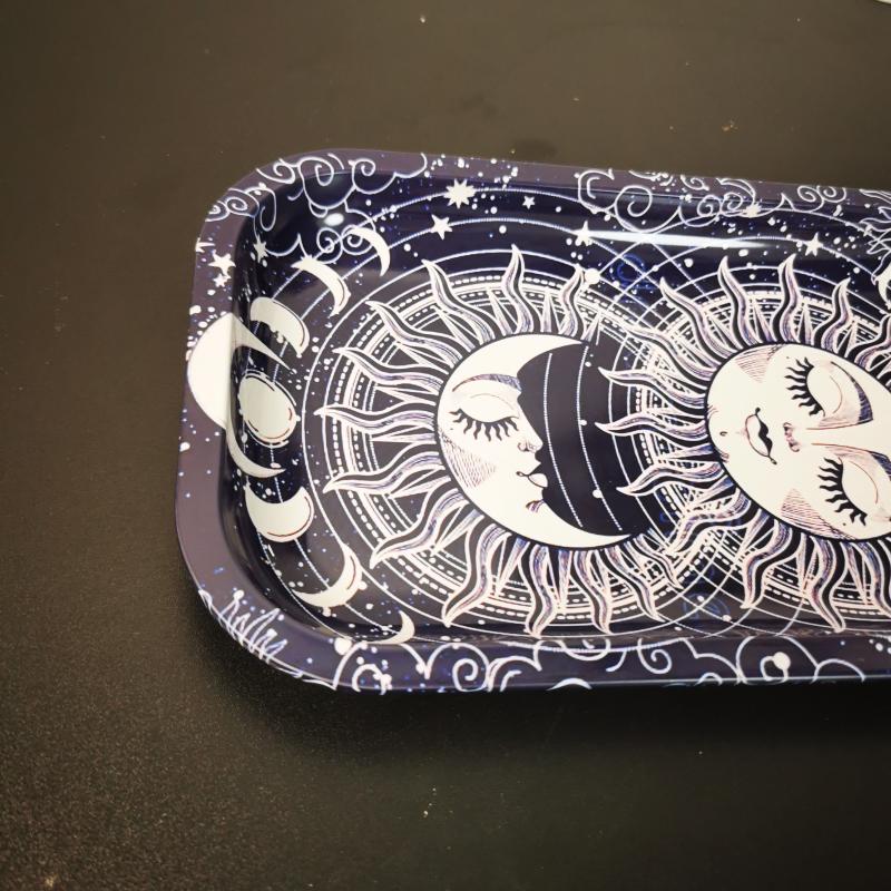 2pcs Pattern Rolling Tray Metal Wake Up Tray Home Decor