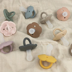 Anti-Flatulence Baby Pacifier 0-6 Months Newborn Breastmilk Soother