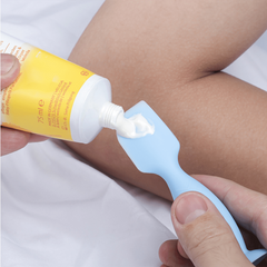 Silicone Ointment Applicator for Easy Diaper Changes