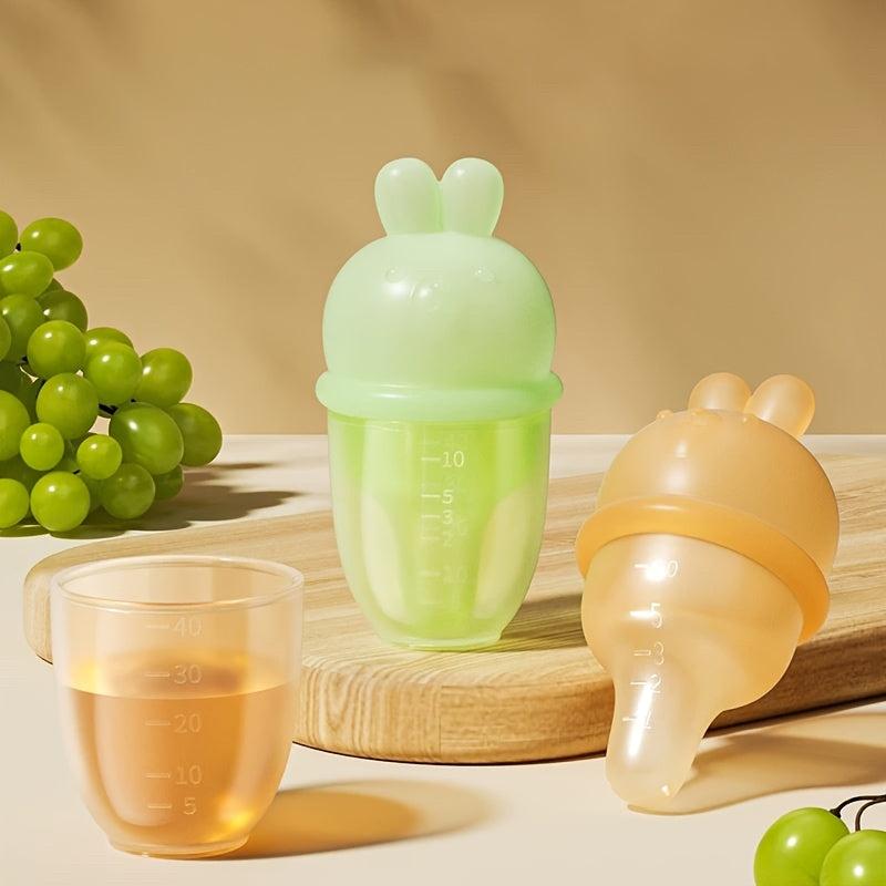 2pcs Silicone Baby Medicine and Water Feeder Cartoon Dropper