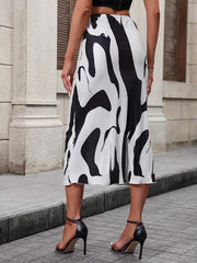 Abstract Print Mid Length Skirt