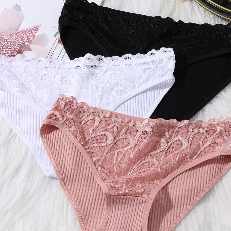 3pcs Lace Contrast Bikini Panties Mid Waist Comfort Briefs