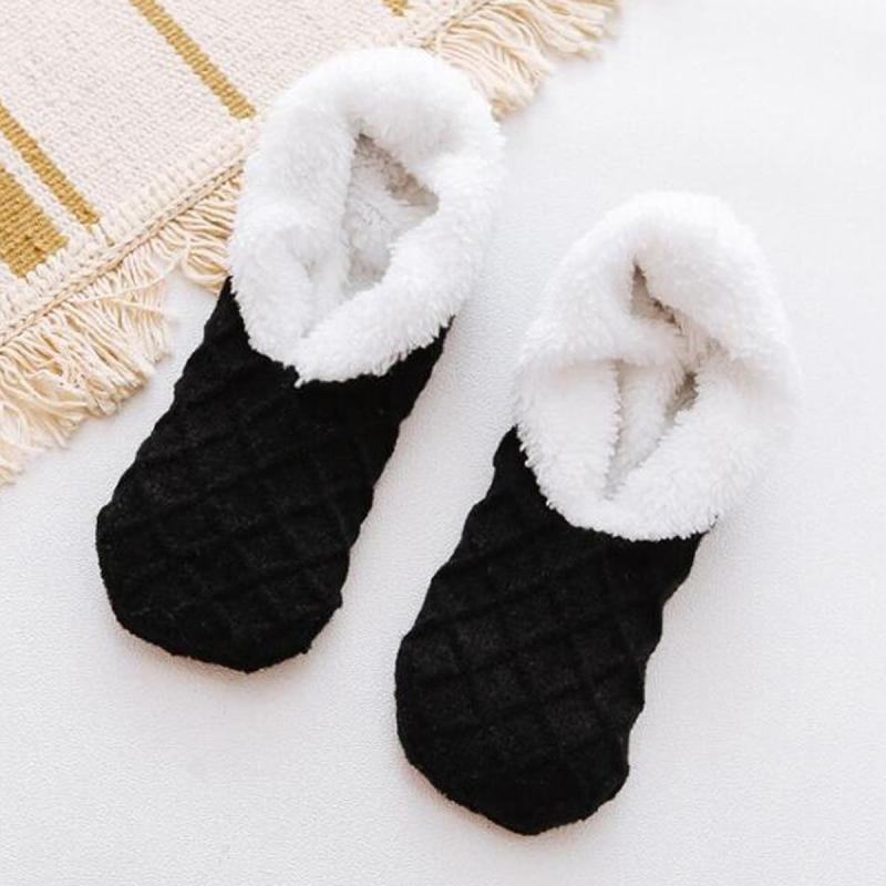 Women's Non Slip Plush Knitted Coral Fleece Socks
