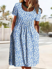 Women's Plus Ditsy Print Ruched Short Sleeve Round Neck Dress With Pockets