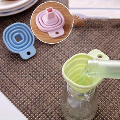 1pc Mini Collapsible Silicone Funnel Kitchen Gadget