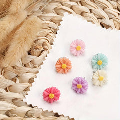 30pcs Daisy Resin Flower Push Pins Colorful Decorative Office Supplies Random