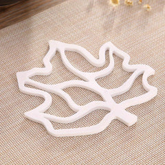 Silicone Mesh Round Table Placemats Maple Leaf Design Heat Insulation Pad