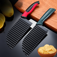 Sharp Crinkle Cutter for Potatoes, Carrots - Kitchen Gadge