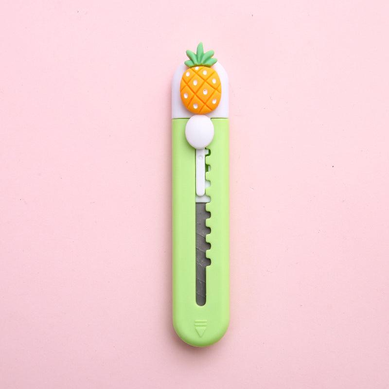 Girl's Heart Shaped Mini Utility Cutter