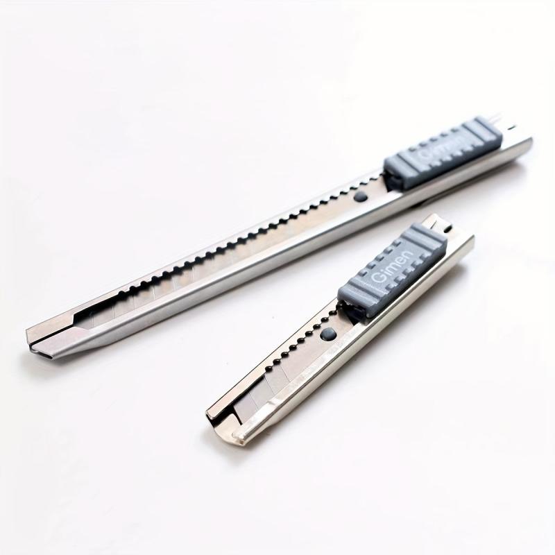 Portable Utility Knife Anti Slip Grip & Snap Off Blade