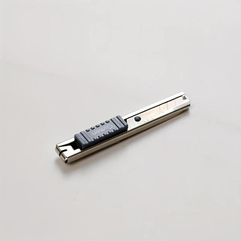 Portable Utility Knife Anti Slip Grip & Snap Off Blade
