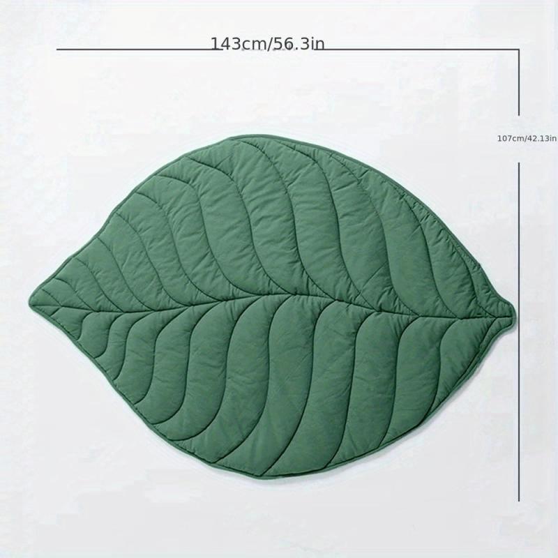 Soft Plush Pet Blanket - Cozy Double Layer Flannel Comfort