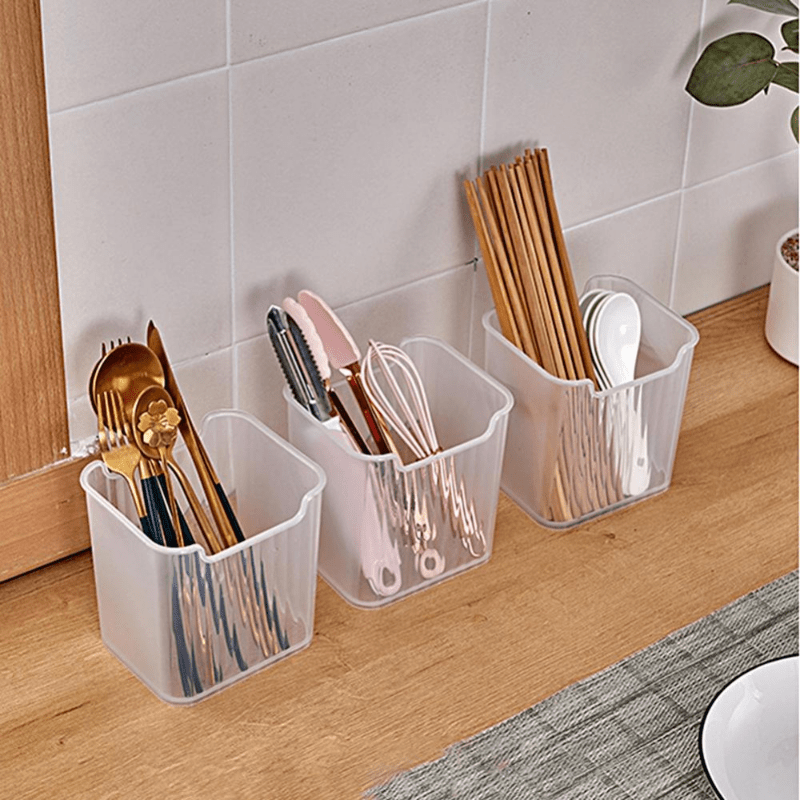 Striped Plastic Fruit and Veggie Storage Box for Fridge Door Organization