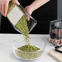 Clear Airtight Food Storage Container With Lid