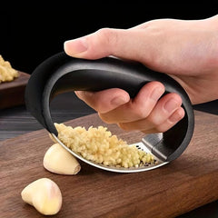 1pc Stainless Steel Garlic Press Manual Garlic Mashing Artifact Kitchen