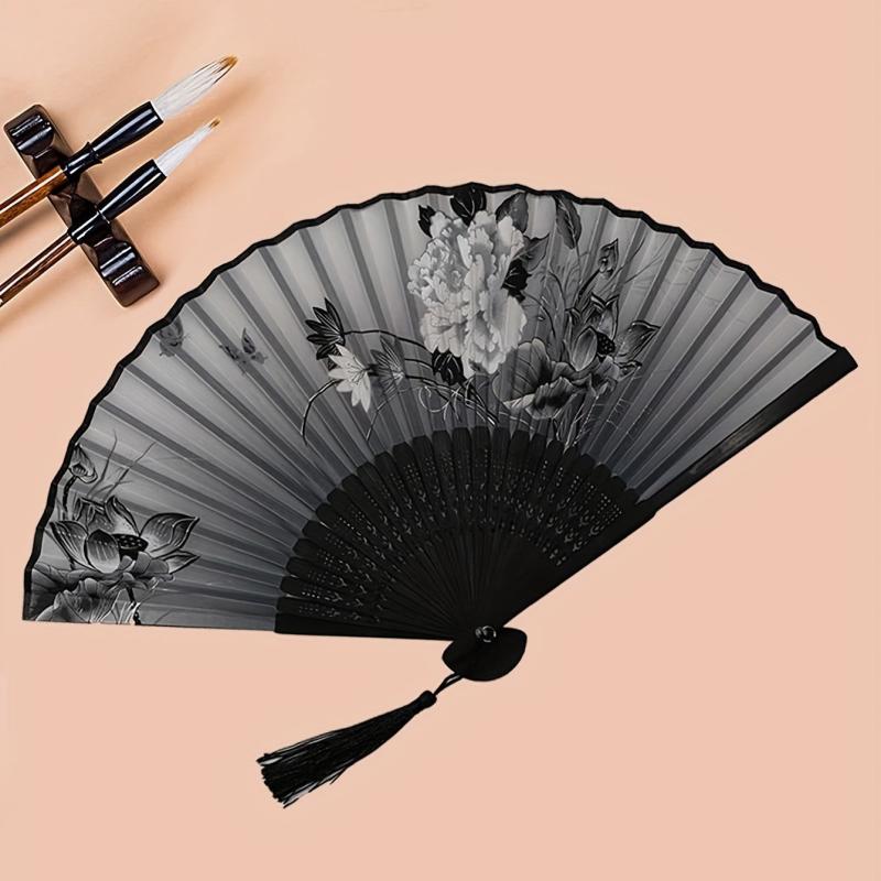 1pc 8 26inch Flower Print Folding Fan Vintage Classic Paper Fan