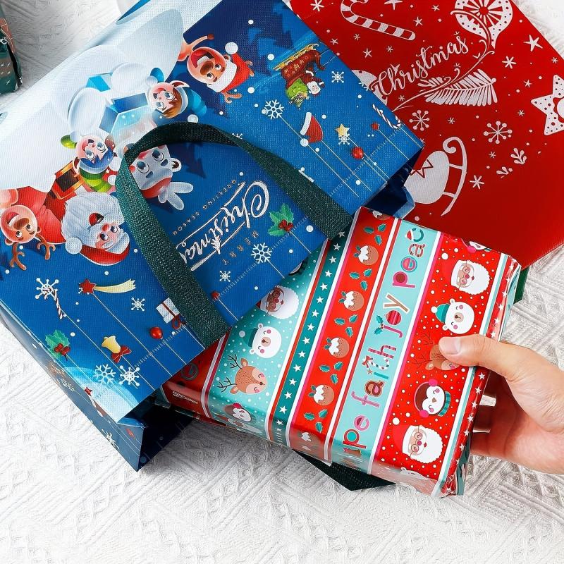 4pcs Christmas Gift Bags Xmas Party Supplies