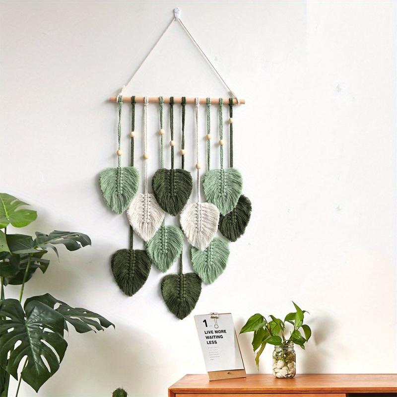 Macrame Jungle Nursery Decor - Leaves Garland - Green