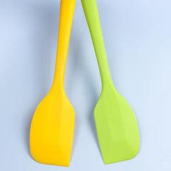 Heat-Resistant Silicone Spatula - Baking Essential