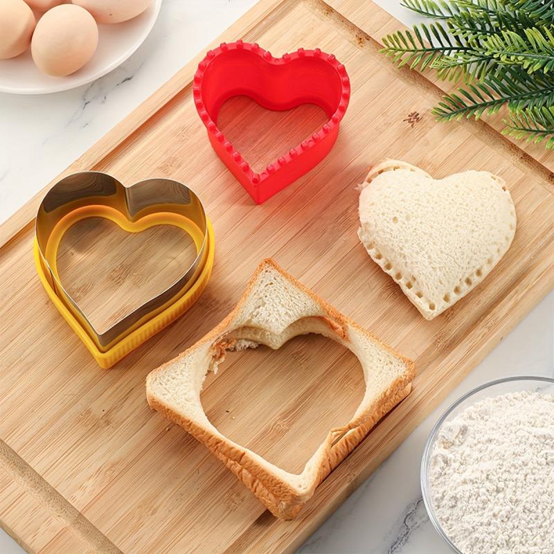 2pcs Heart Sandwich Cutter And Sealers Stainless Steel Cookie Cutters