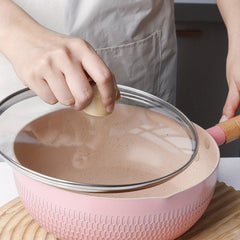 Aluminum Saucepan with Lid for Saucier Cooking