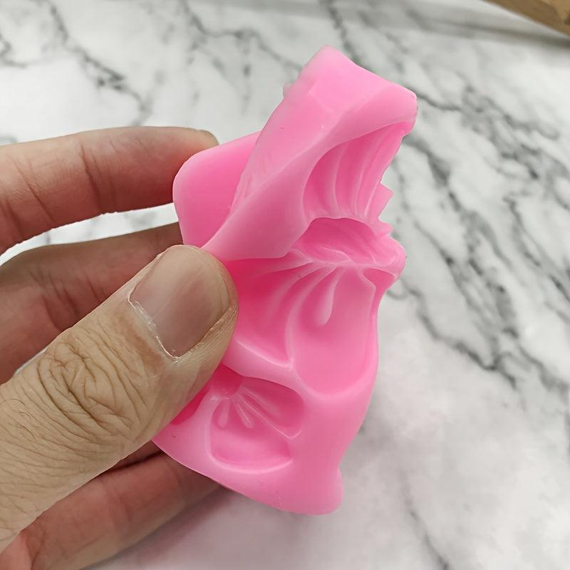Silicone Mold with Chocolate Fondant and 4 Small Bows for Cake Decorating