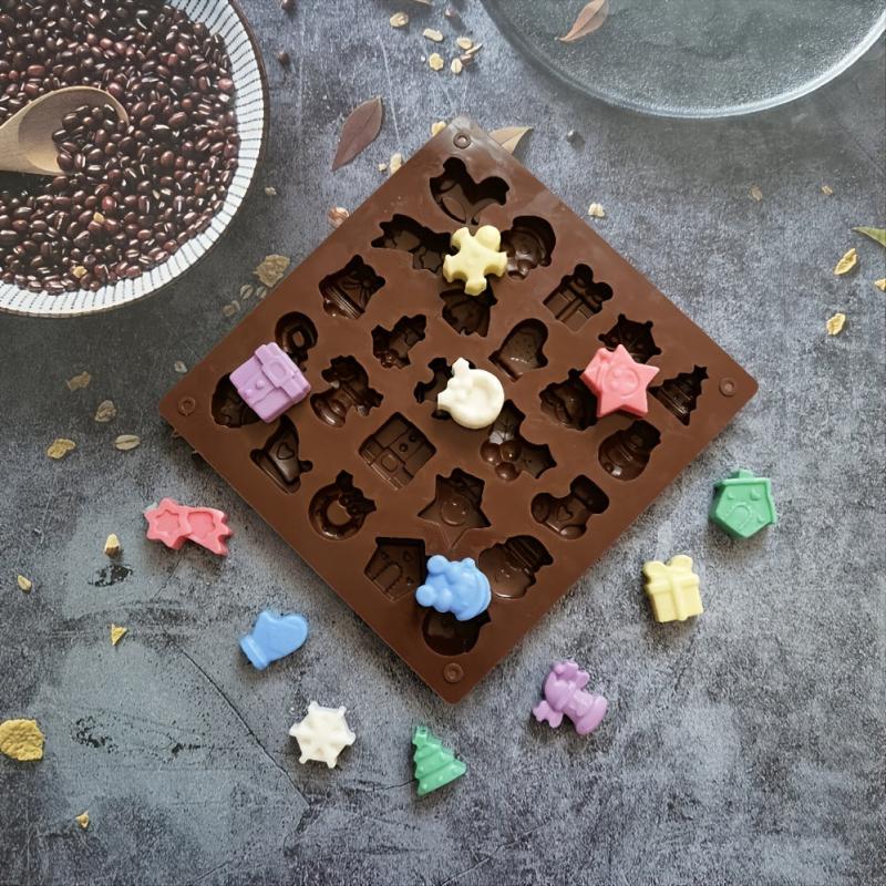 Non Stick Xmas Chocolate Mold 25 Cavities for Delicious Treats