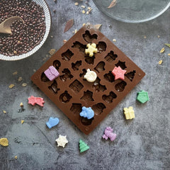 Non Stick Xmas Chocolate Mold 25 Cavities for Delicious Treats
