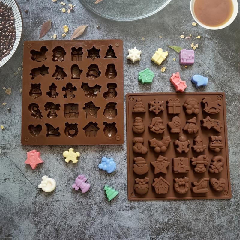 Non Stick Xmas Chocolate Mold 25 Cavities for Delicious Treats