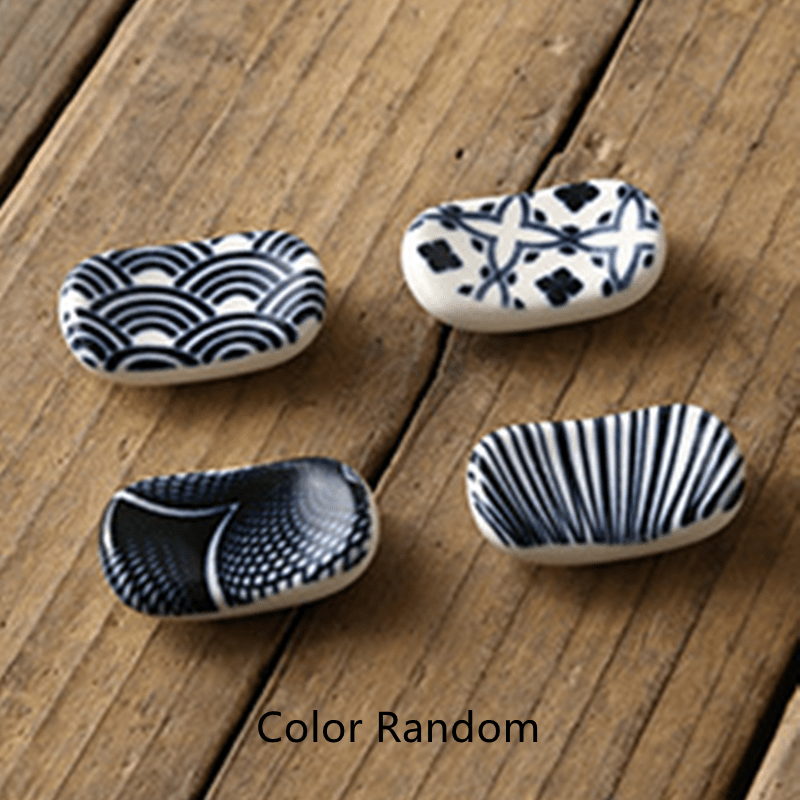 4pcs Oval Spoon and Chopstick Rack for Efficient Storage