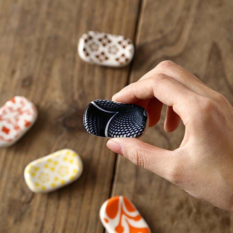 4pcs Oval Spoon and Chopstick Rack for Efficient Storage