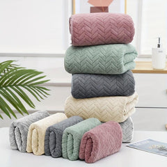 Soft Coral Fleece Towel Set for Bathroom and Home - 2pcs