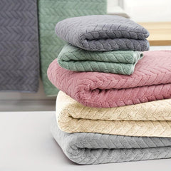 Soft Coral Fleece Towel Set for Bathroom and Home - 2pcs