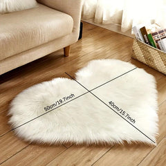 Heart Shaped Faux Sheepskin Fur Area Rug, Soft Fluffy Shag Rug for Girls Bedroom