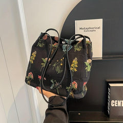 Flower Embroidered Shoulder Bag Large Capacity Handbag