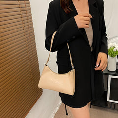 Y2K Crocodile Faux Leather Baguette Bag