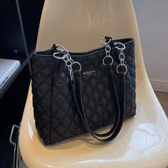 Women's Quilted Shoulder Bag Large Capacity Tote Bag for Commuting