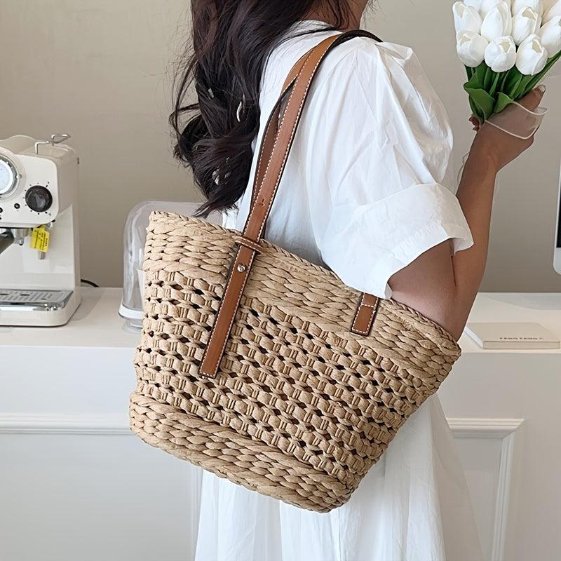 Women's Stylish Woven Shoulder Bag for Travel and Beach
