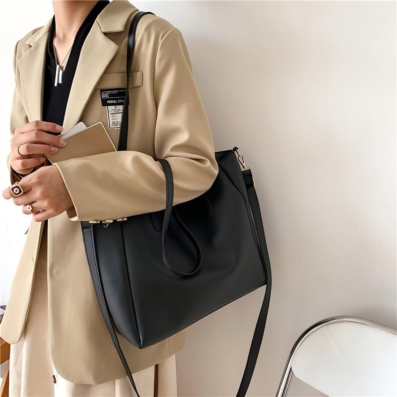Large Capacity Shoulder Bag Faux Leather Handbag